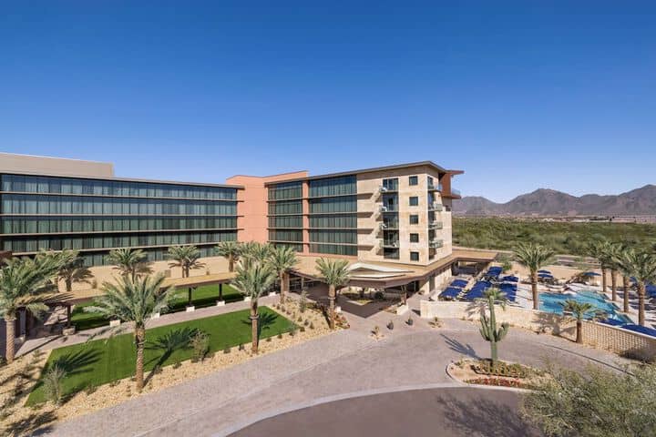 Hotel 98 of 98